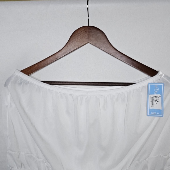New Vintage VTG Dixie Belle Style 719 Nylon White Brief Panty Underwear Size 11 - Picture 2 of 8